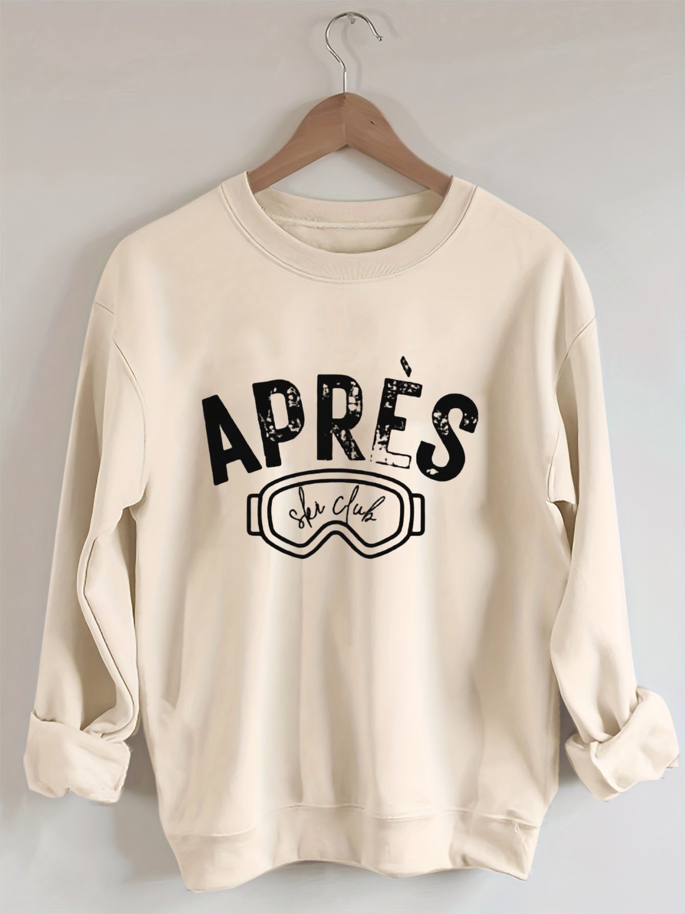 Apres Ski Club Sweatshirt