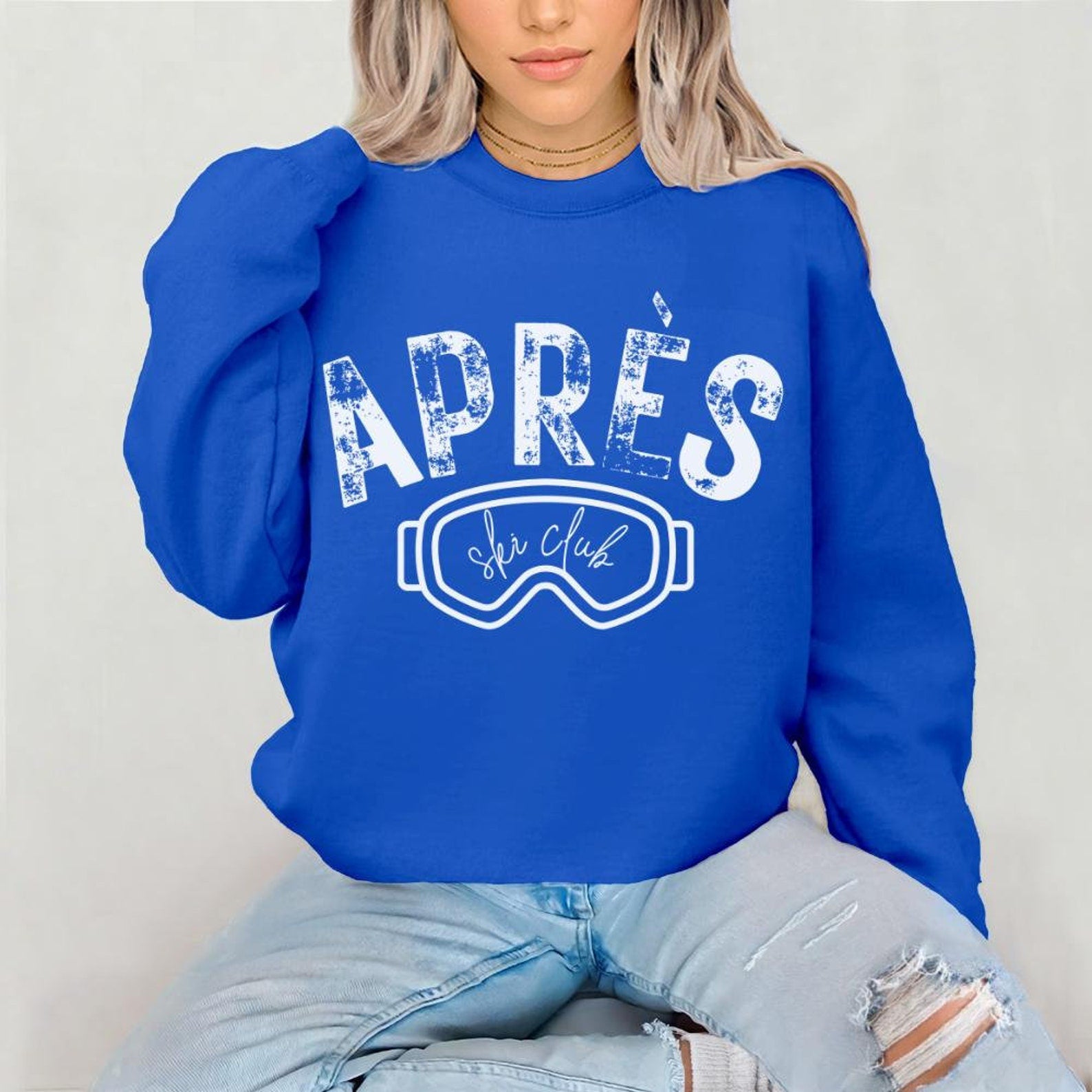 Apres Ski Club Sweatshirt