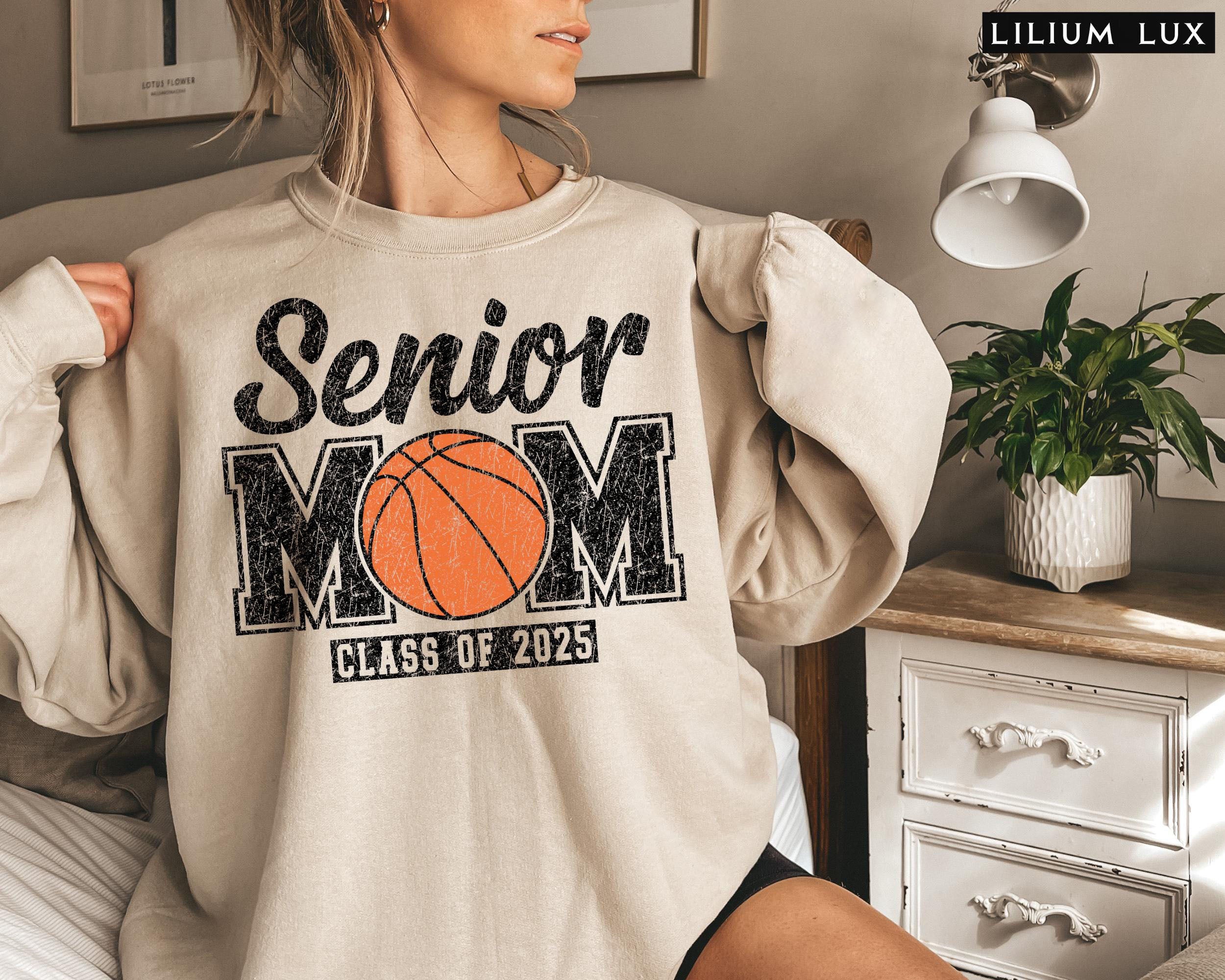 Basketball Senior Mama 2025 Sweatshirt