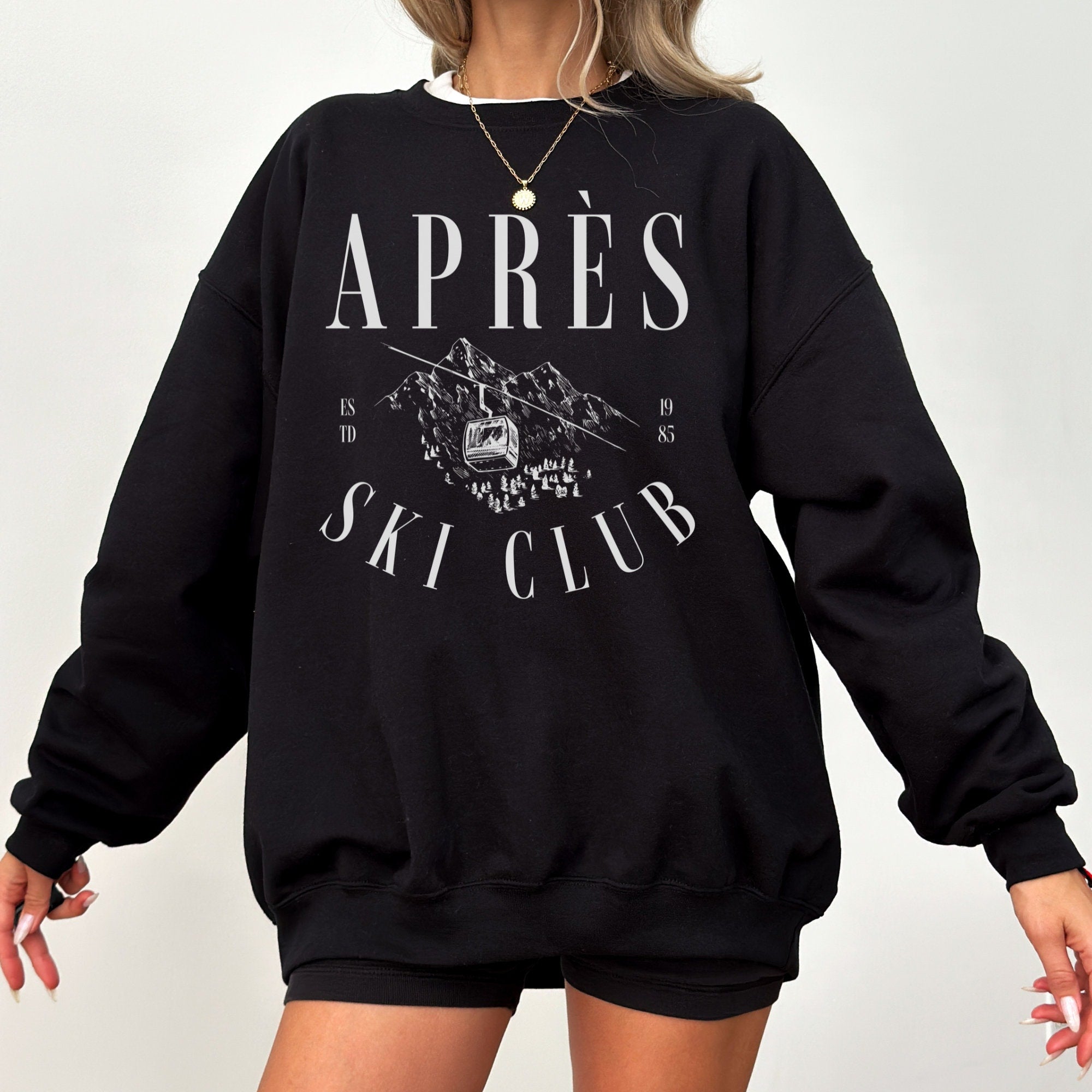 Apres Ski Club Sweatshirt